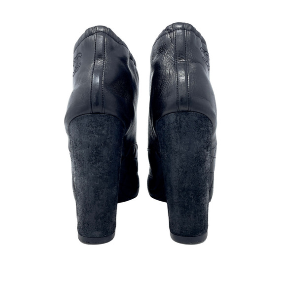 Chanel CC Logo Quilted Black Leather Patent Cap‎ Toe Lace Up Heeled Boots EU 37 - Picture 5 of 9